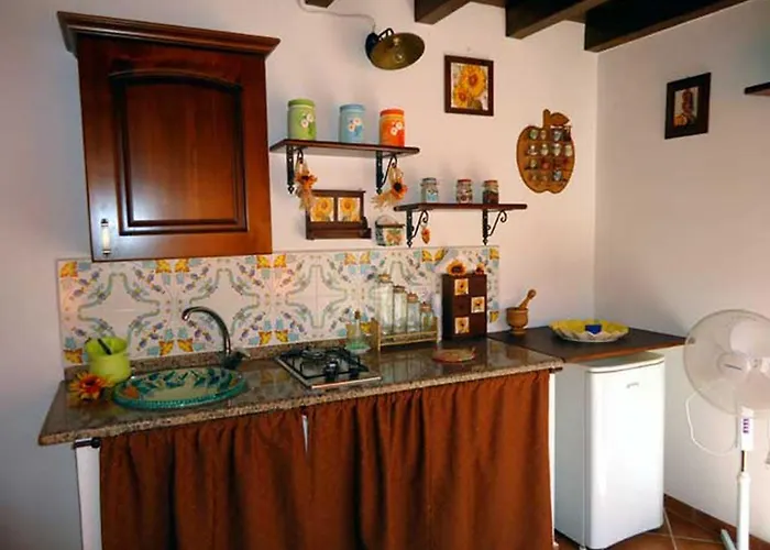 Eoliando Case Per Vacanze - Lipari Centro Apartment *